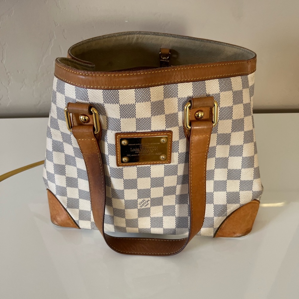 Vintage Louis Vuitton hampstead handbag used